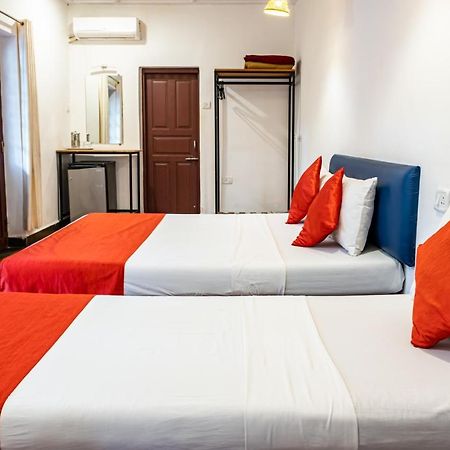 O Camarao Hotell Calangute Eksteriør bilde