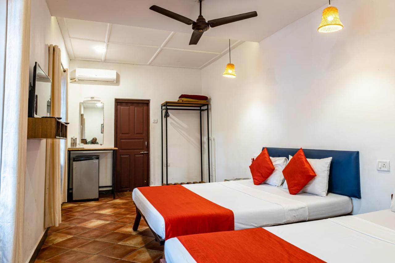 O Camarao Hotell Calangute Eksteriør bilde