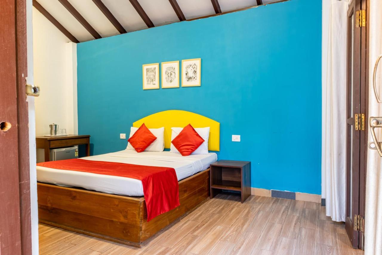 O Camarao Hotell Calangute Eksteriør bilde