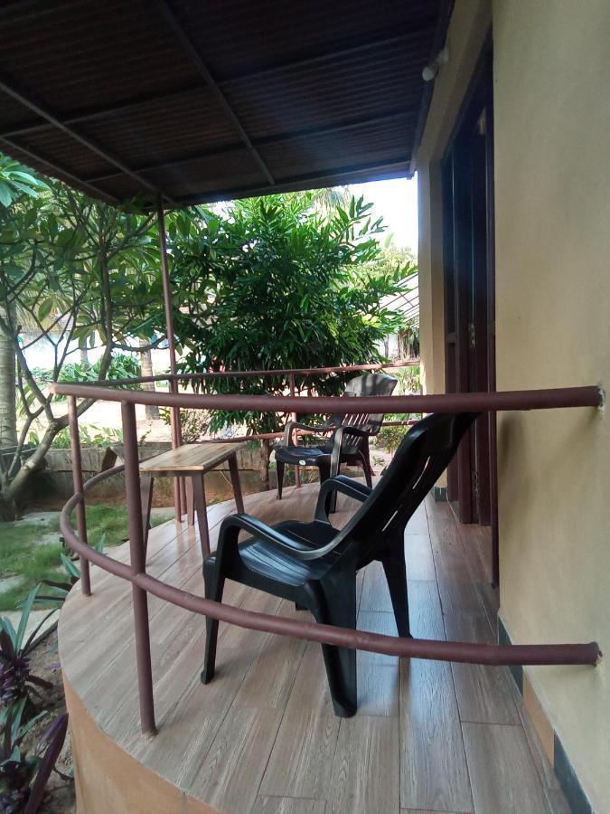 O Camarao Hotell Calangute Eksteriør bilde