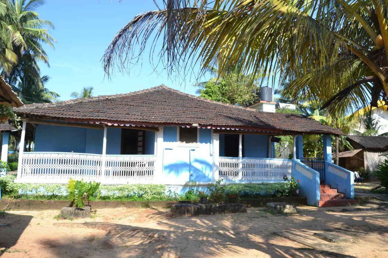 O Camarao Hotell Calangute Eksteriør bilde