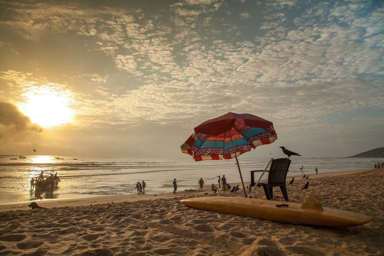 O Camarao Hotell Calangute Eksteriør bilde